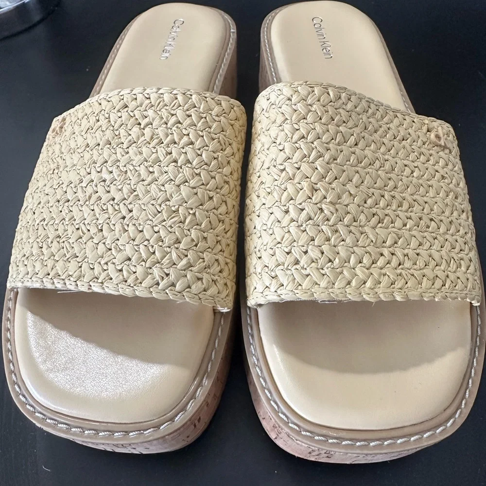 🆕Calvin Klein ARZELIA Natural Woven Cork Platform Sandals